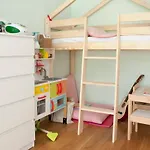 Charming Apartment Near Montparnasse